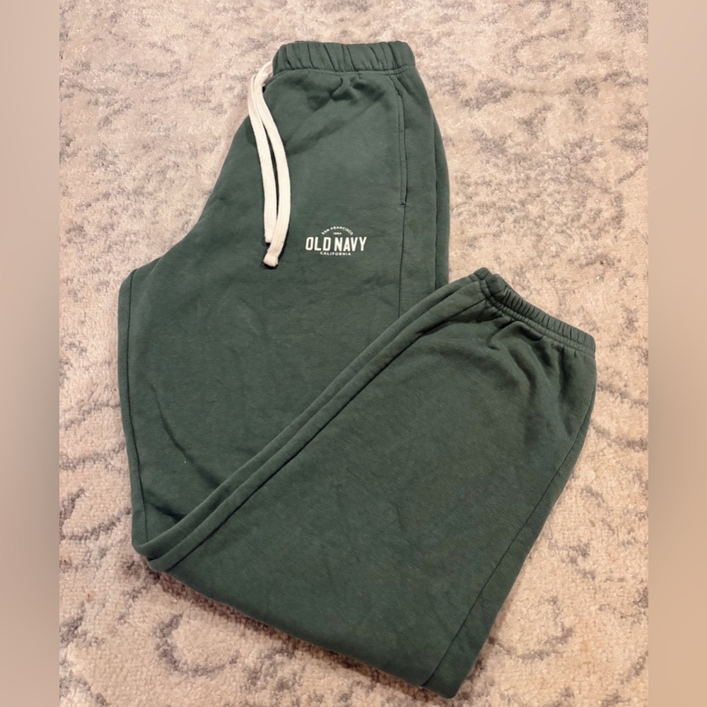 Old navy sweatpants
